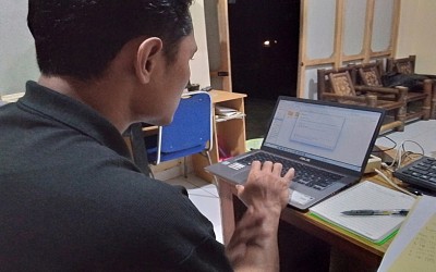 Setelah Menjadi PNS, Muhammad Amri Agam Hanifullah Kembali Upgrade Skill Komputer di LKP Go Smart